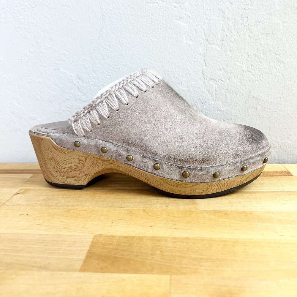 Antelope Clogs‎ Hedy Size 36 Taupe Suede Leather Studded Wood Heel Slip On US 5